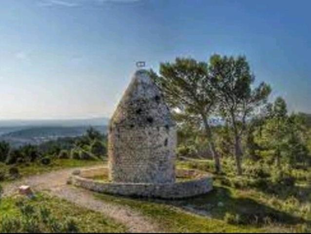La Maison Bleue Calvisson Bagian luar foto